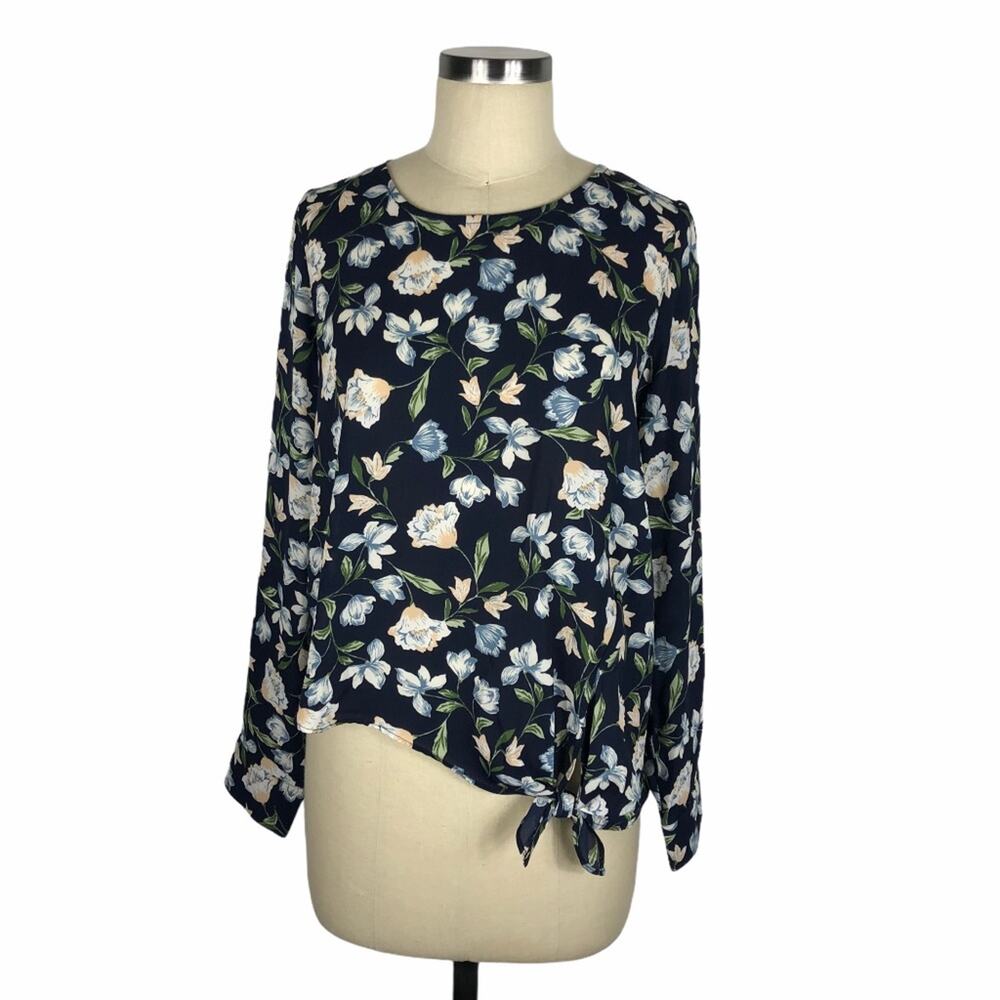 SOCIALITE‎ Navy Blue Floral Front Tie Blouse S NWT